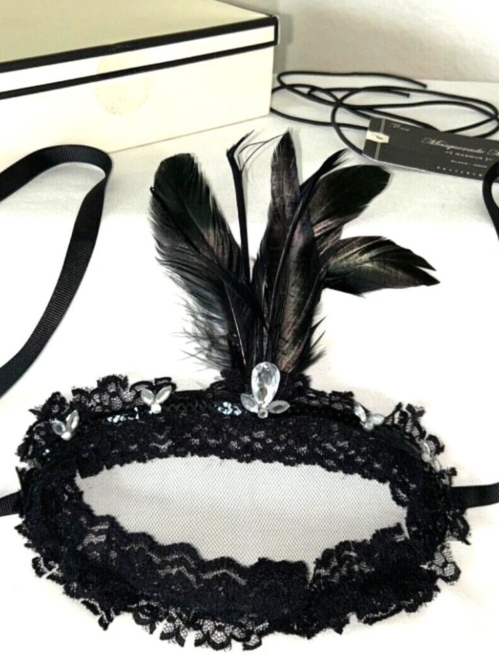 NWT Pottery Barn Black Lace Mysterious Mask Adult Masquerade Halloween Feathers